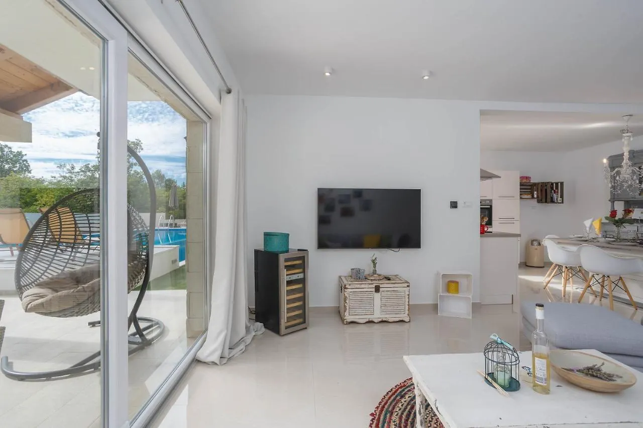 Villa Antonada Vrh  Holiday home Vrh (Krk)